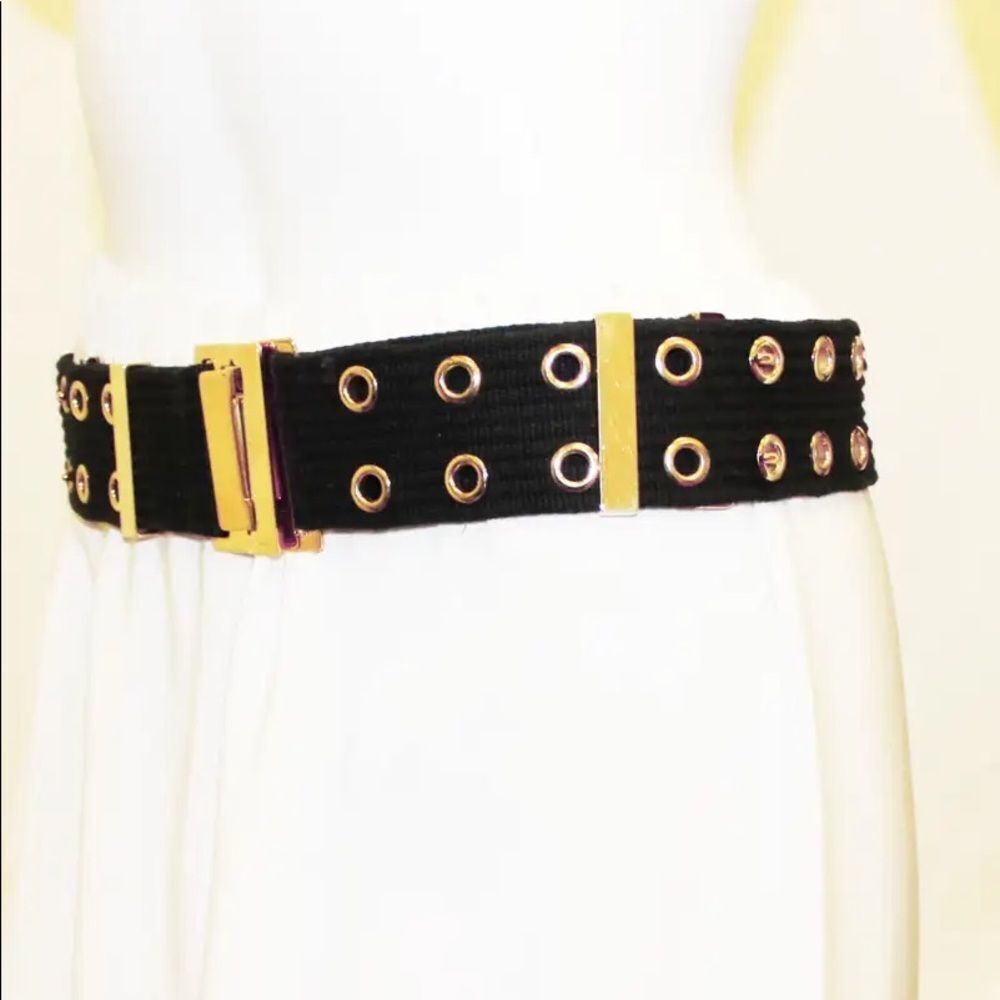 GUCCI Canvas Gold Grommets & Buckle Sz 80/32 - Picture 3 of 8